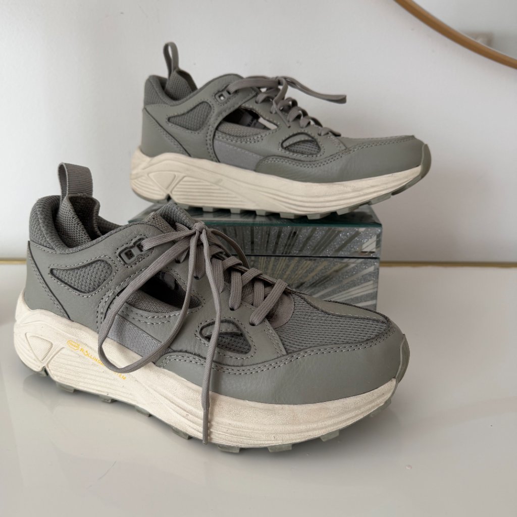 Brandblack Los Angeles Aura 130 Olive Gray Running Sneaker | Size 8